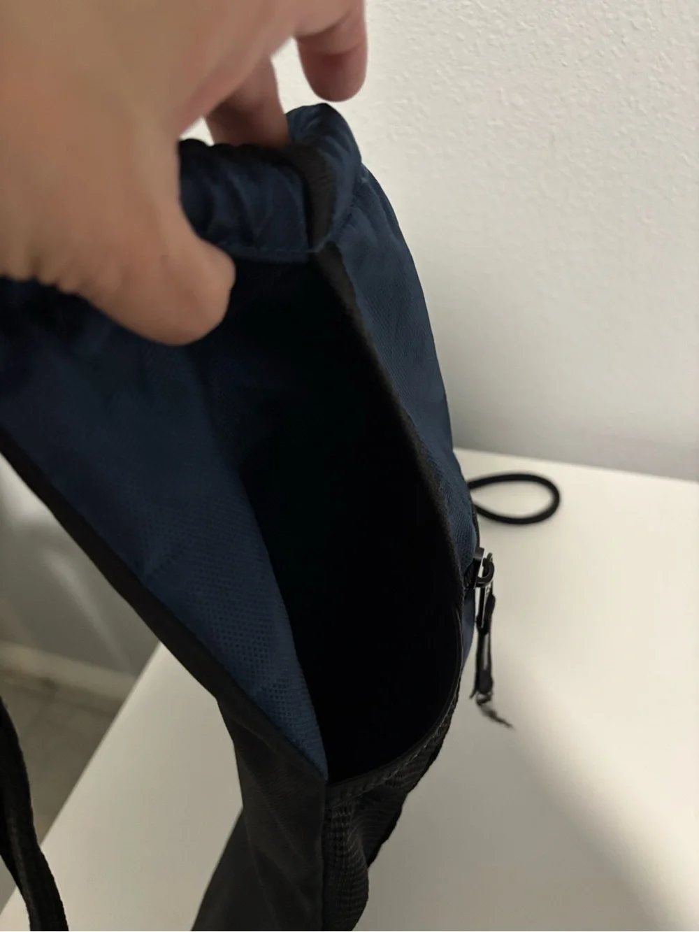 adidas Black Cap with Navy & Black Drawstring Gym Bag